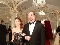 Operný spevák Martin Malachovský prišiel do spoločnosti po boku dcéry Kristíny. 
