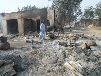 Po útoku Boko Haram na dedinu v Nigérii zomrelo 65 ľudí.