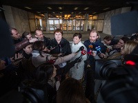 Učitelia a sestry sa spojili. Učitelia a sestry sa spojili.