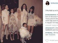 Krásky z klanu Kardashianovcov, vrátane Caitlyn Jenner (druhá sprava), ktorá sa narodila ako muž. 