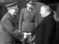 Adolf Hitler a Jozef Tiso Adolf Hitler a Jozef Tiso