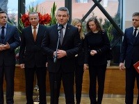 Slovenskí lídri s pochybnou firmou
