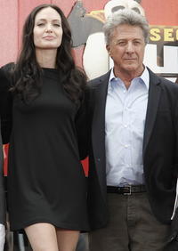 Angelina Jolie a Dustin Hoffman.