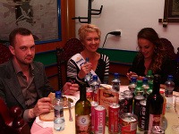 Na Jozefovskej párty nechýbala moderátorka Adriana Kmotríková ani herečka Karin Haydu.