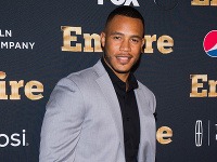 Trai Byers sa zosobášil s kolegyňou Grace Gealey