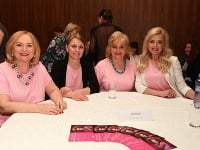 Ambasádorky projektu zameraného na boj proti rakovine prsníka - Aďa Straková, Karin Habšudová, Nora Beňačková a Zlatica Puškárová.