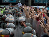 Protivládne protesty vo Venezuele.