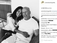 Bruce Willis a jeho krásna manželka Emma. 
