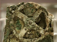 Mechanizmus je značne skorodovaný Mechanizmus je značne skorodovaný