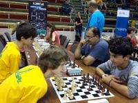 Viktor Filkus (16) - vpravo Viktor Filkus (16) - vpravo