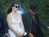 Al Pacino a Lucila Sola sa vybrali na večeru. Cestou ich nafotili paparazzi. 