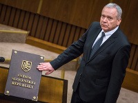 Peter Kresák Peter Kresák