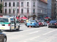 nehoda na bratislavskej križovatka