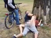 Biele odpadky sex videa