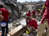 Následky zemetrasenia, ktoré postihlo Taliansko koncom októbra