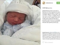 Synček krásky Kataríny Manovej sa narodil predčasne. Toto je malý Mirko.