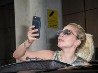 Lady Gaga si chvíle v Londýne užíva.