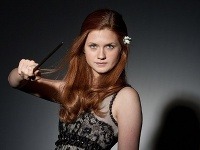 Bonnie Wright ako Ginny Weasley