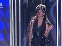Mária Čírová ako Amy Winehouse.