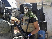 Iracké jednotky ostreľujú Mósul z východu, od kresťanského mesta Bartalla.