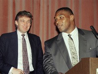 Donald Trump a Mikey Tyson na archívnej fotke.