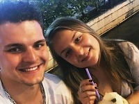 Sú spolu viac ako 4 roky. Sú spolu viac ako 4 roky.