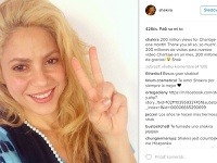 Shakira nemá problém ukázať fanúšikom svoju pravú tvár. 