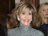 Jane Fonda na 80 rokov nevyzerá. 
