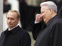 Vladimir Putin a Boris Jeľcin
