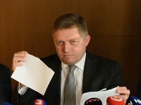 Fico Slovákom: Roztrhajte faktúry! Fico Slovákom: Roztrhajte faktúry!