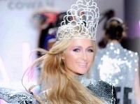 Paris Hilton sa v rámci nedávneho týždňa módy v New Yorku predviedla ako modelka. 