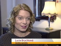 Česká herečka Lucie Brychtová je takto šťastná.