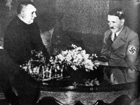 Dr. Jozef Tiso u ríšského kancelára Adolfa Hitlera, 13. marca 1939.