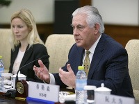 Rex Tillerson na návšteve Číny. Rex Tillerson na návšteve Číny.