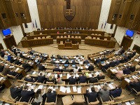 Na snímke pohľad do pléna NR SR Na snímke pohľad do pléna NR SR