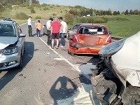 V Spišskej Novej Vsi sa zrazilo 6 vozidiel, z toho jedna dodávka. V Spišskej Novej Vsi sa zrazilo 6 vozidiel, z toho jedna dodávka.