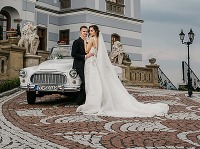 Petra Denková sa vydala. 