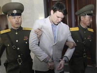 Otto Warmbier po návrate do vlasti zomrel. Otto Warmbier po návrate do vlasti zomrel.