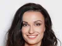 1.       Janka Húšťavová, má 28 rokov a pochádza z Popradu