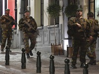 Belgickí vojaci odvrátili pokus o bombový útok v Bruseli