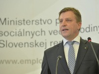Andrej Gmitter Andrej Gmitter