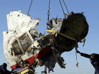 Vrak kokpitu lietadla spoločnosti Malaysia Airlines Vrak kokpitu lietadla spoločnosti Malaysia Airlines