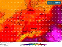 Prognostický model, ktorý predpovedá, že na začiatku augusta môžu na juhozápade Slovenska maximálne teploty dosiahnuť až 40 °C.