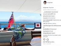 Kris Jenner si užíva dovolenku na prepychovej jachte. 