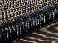 Čínska armáda v plnej paráde