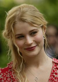 Emilie de Ravin