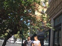 Daniela Hantuchová na prechádzke po talianskych uličkách s Erikom Ňarjašom.
