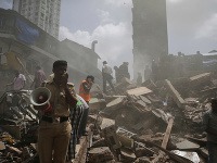 Zrútená budova v Indii