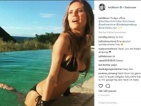 Heidi Klum vyzerá v bikinách fantasticky. 