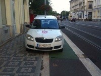 Jazda na bicykli cez hlavné mesto sa môže považovať za adrenalínovú disciplínu: FOTO Cyklisti sa búria! Jazda na bicykli cez hlavné mesto sa môže považovať za adrenalínovú disciplínu: FOTO Cyklisti sa búria!
